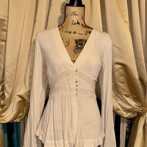 🪷FREE PEOPLE🪷GAUZE BELL SLEEVE FLY AWAY TOP🪷